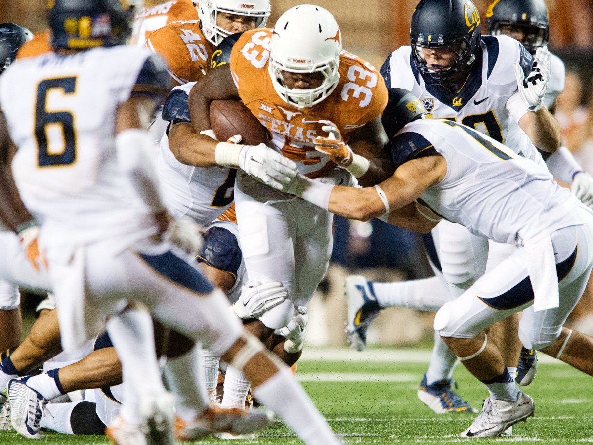 donta-foreman-texas-longhorns-football-toughest-schedule-rebound-inline.jpg